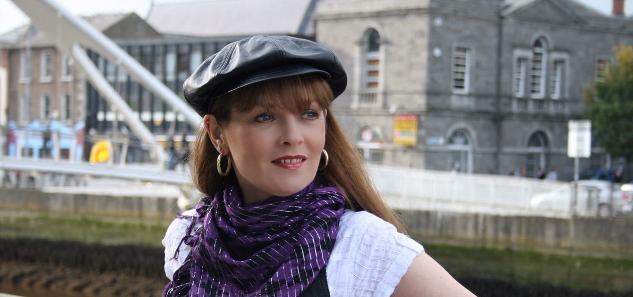 Mary Duff Tour 2022 | Elgin Town Hall